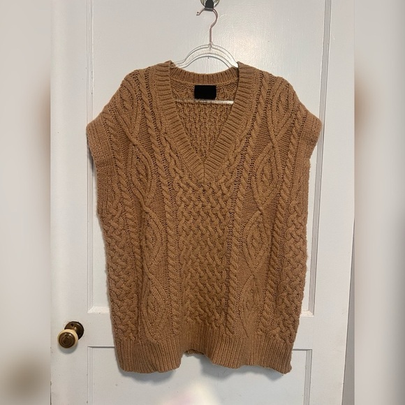 ONA Audrey Sweater Alpaca Wool Vest in Camel SOLD OUT Size M/L - Picture 2 of 6